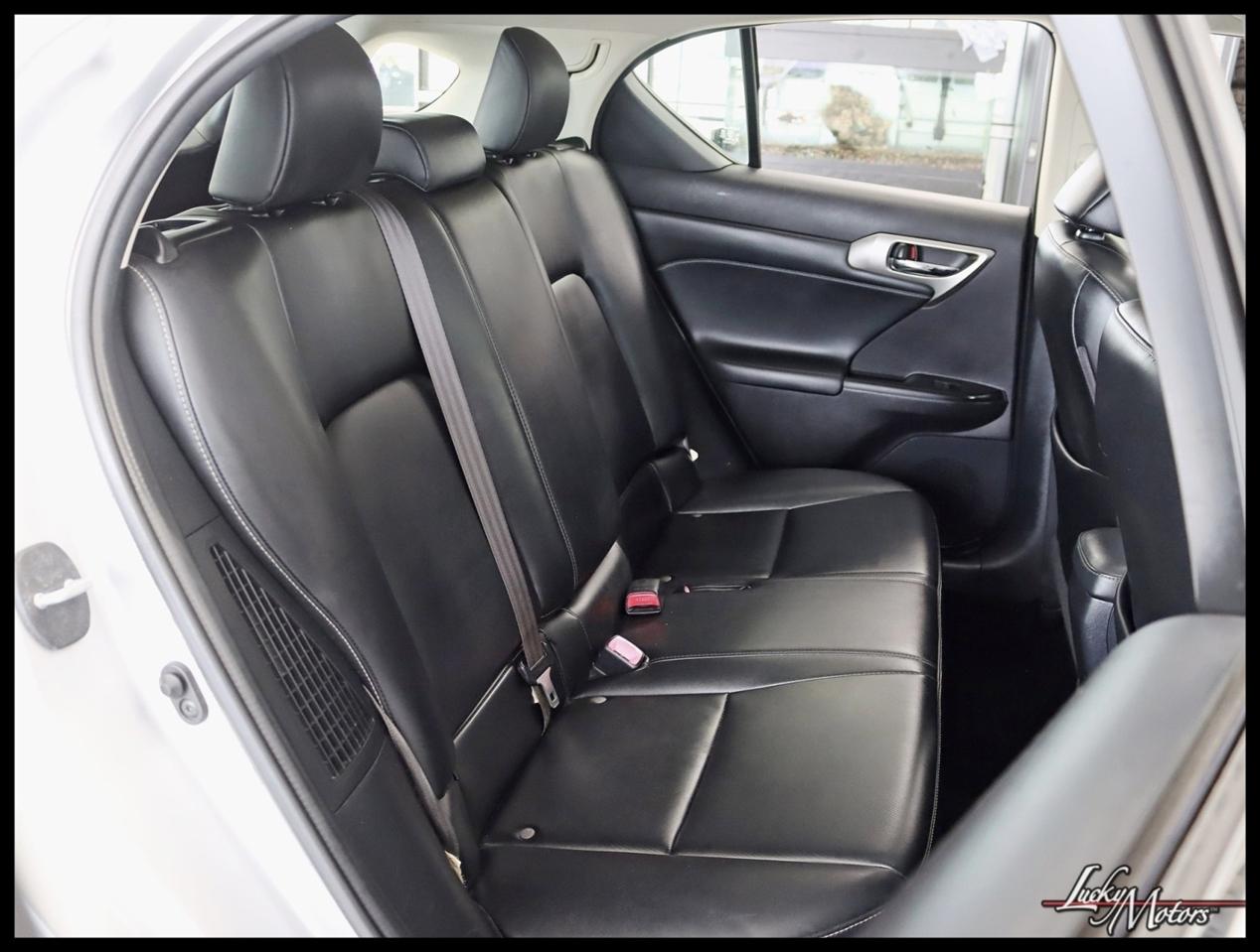 Lexus CT 200h Base 2015