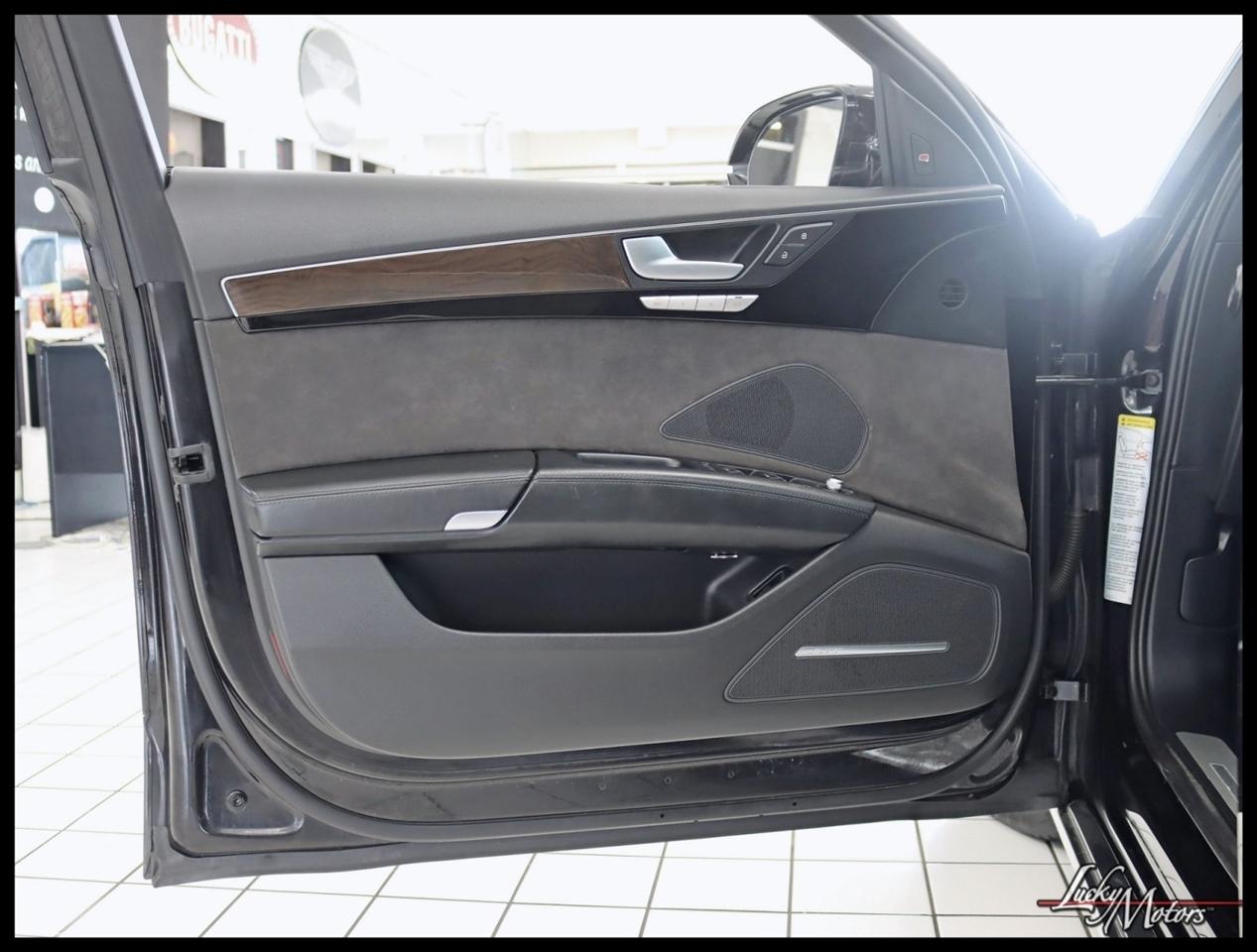 Audi A8 3.0T quattro 2015