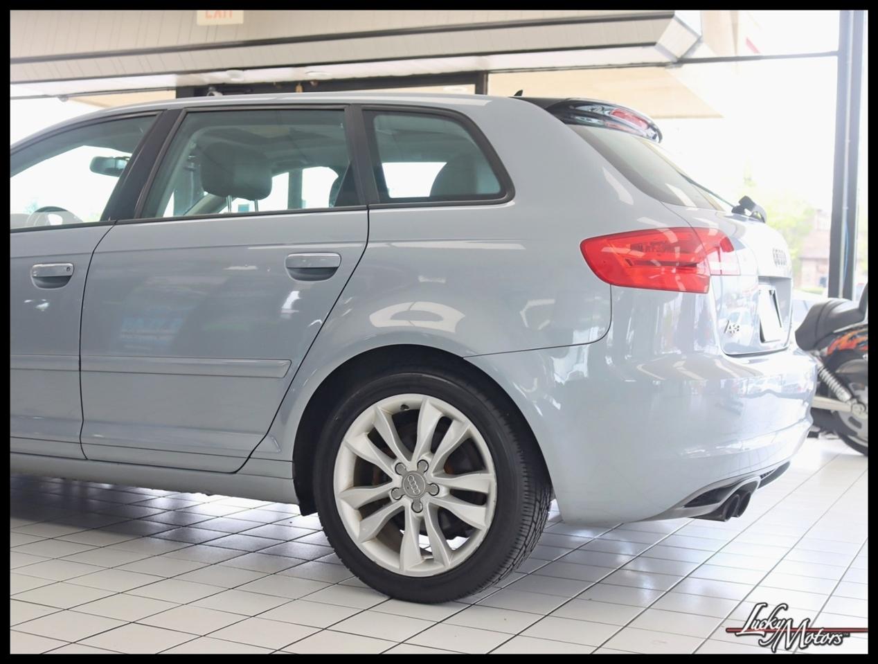 Audi A3 2.0T PZEV Premium S tronic 2013