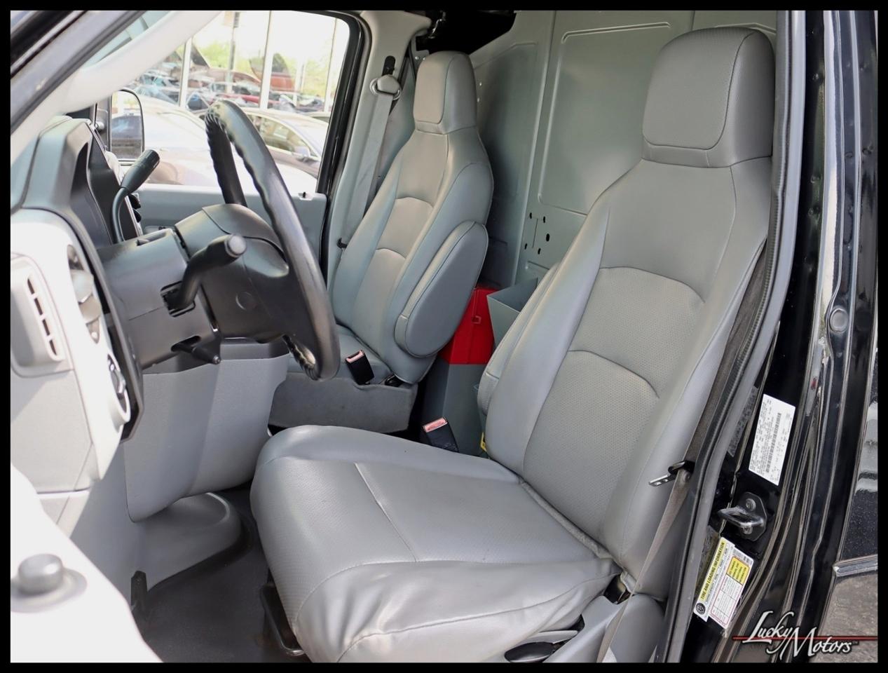 Ford Econoline E-150 2014