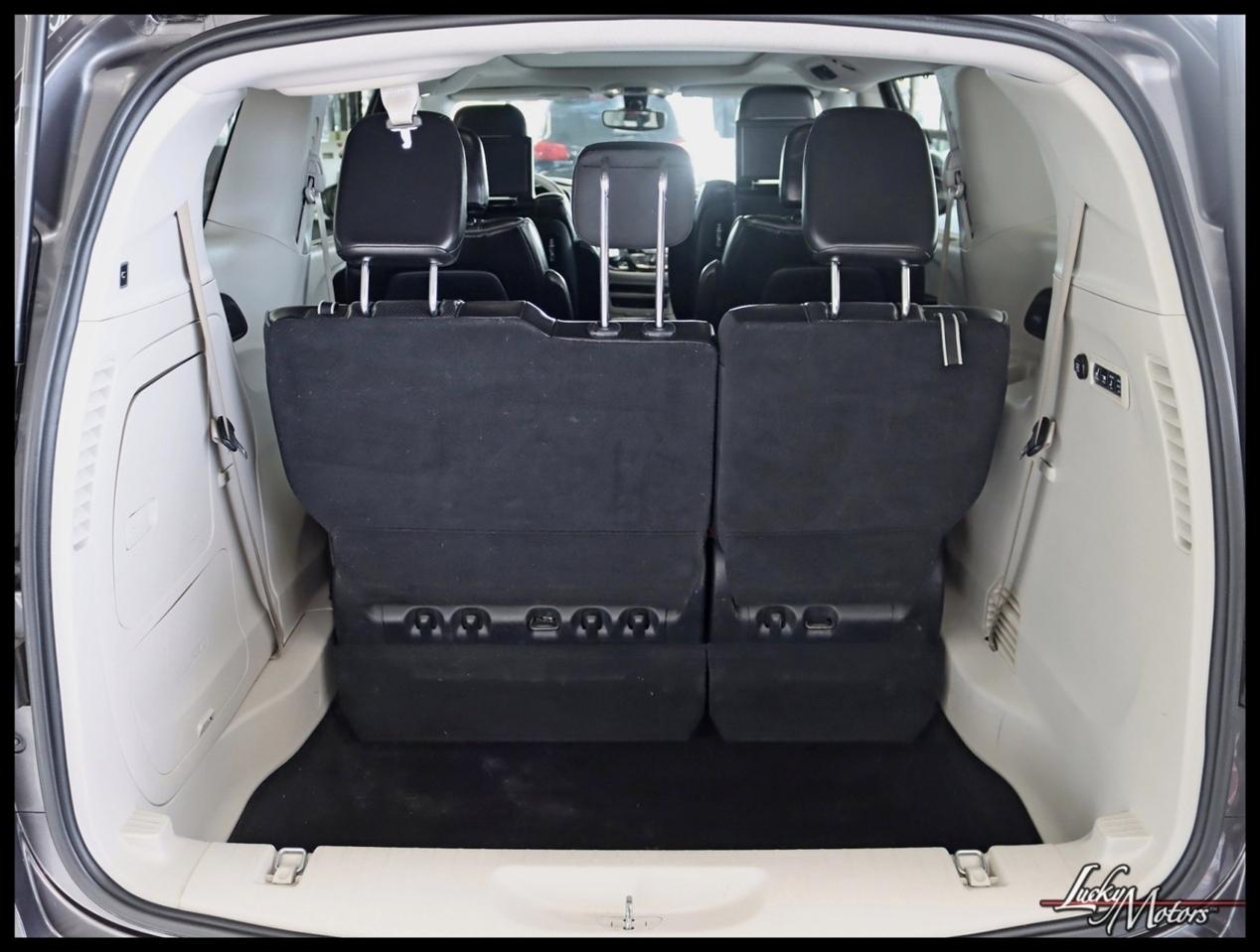 Chrysler Pacifica Limited 2017