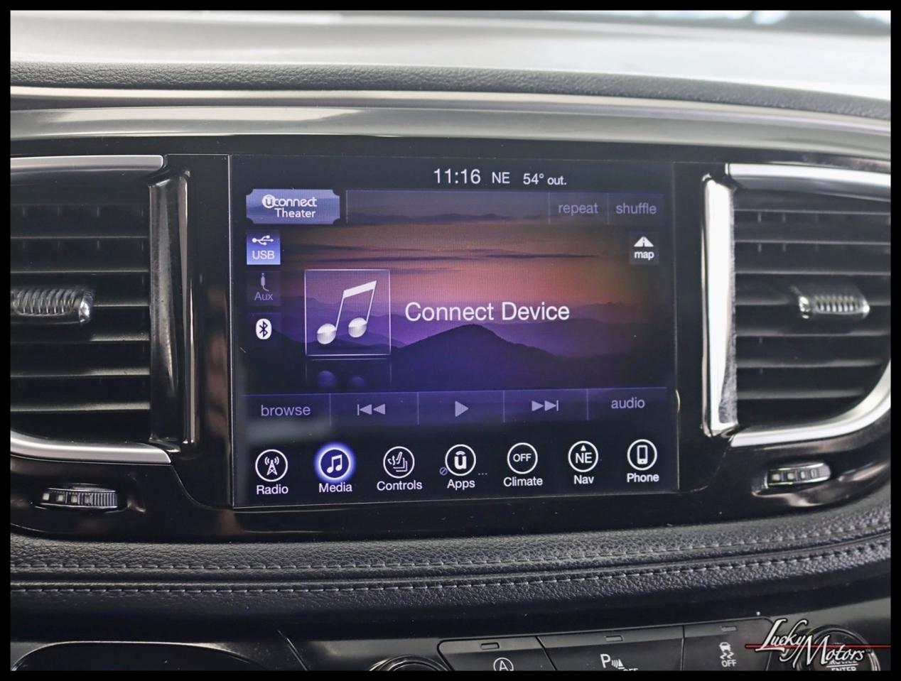 Chrysler Pacifica Limited 2017