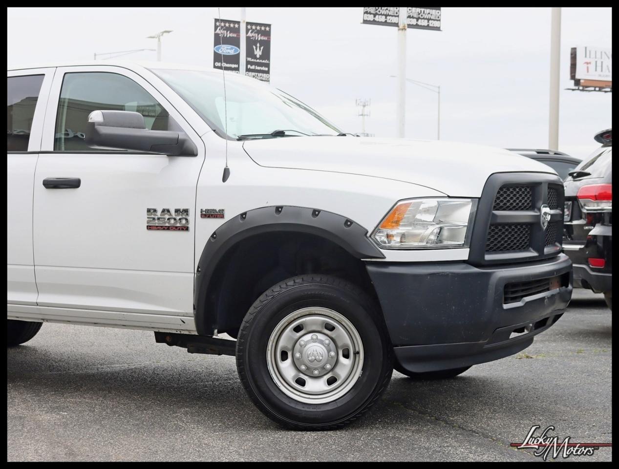 RAM 2500 Tradesman Crew Cab SWB 4WD 2017