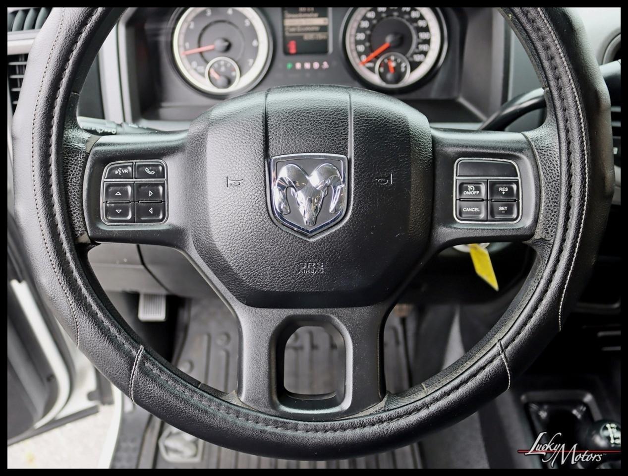 RAM 2500 Tradesman Crew Cab SWB 4WD 2017