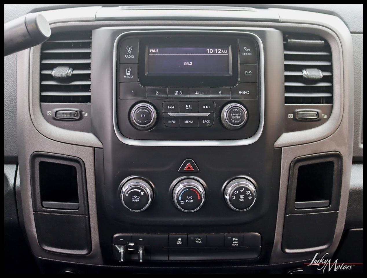 RAM 2500 Tradesman Crew Cab SWB 4WD 2017