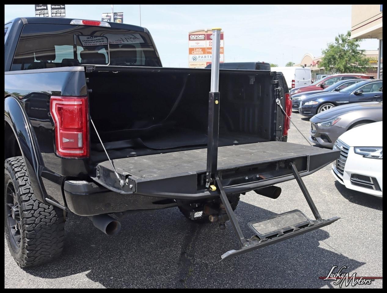 Ford F-150 Lariat SuperCrew 5.5-ft. Bed 4WD 2017
