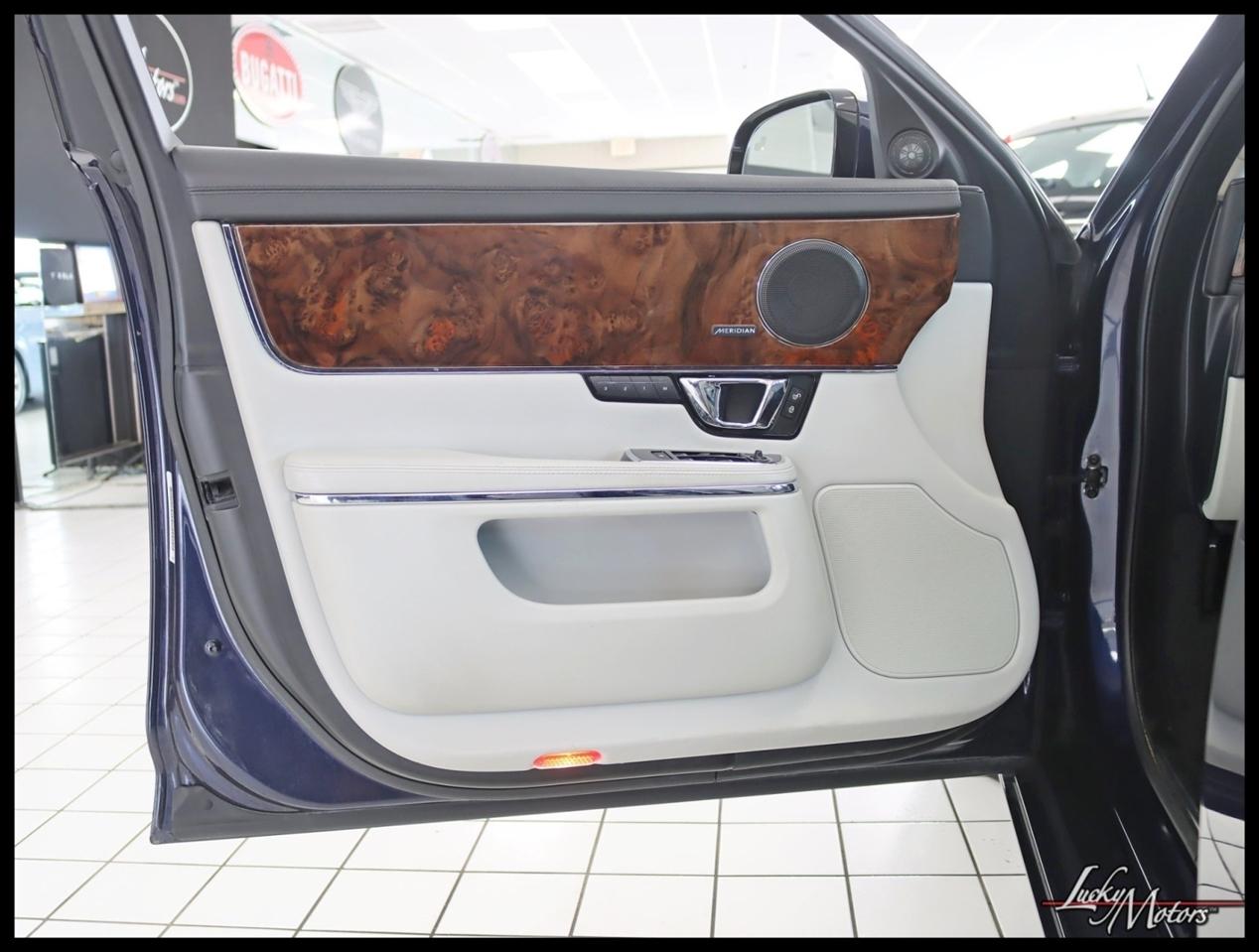 Jaguar XJ-Series XJ AWD 2015