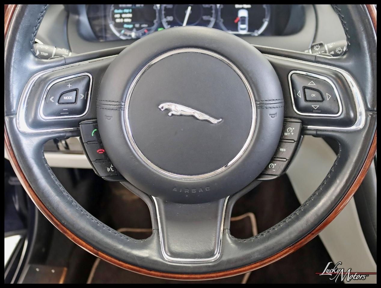 Jaguar XJ-Series XJ AWD 2015