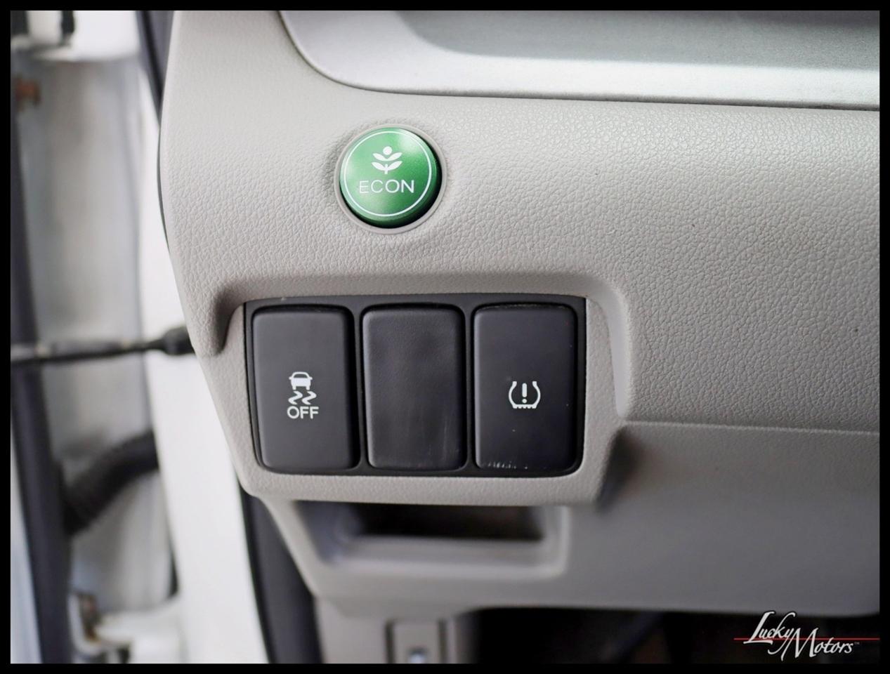 Honda CR-V LX 4WD 5-Speed AT 2014