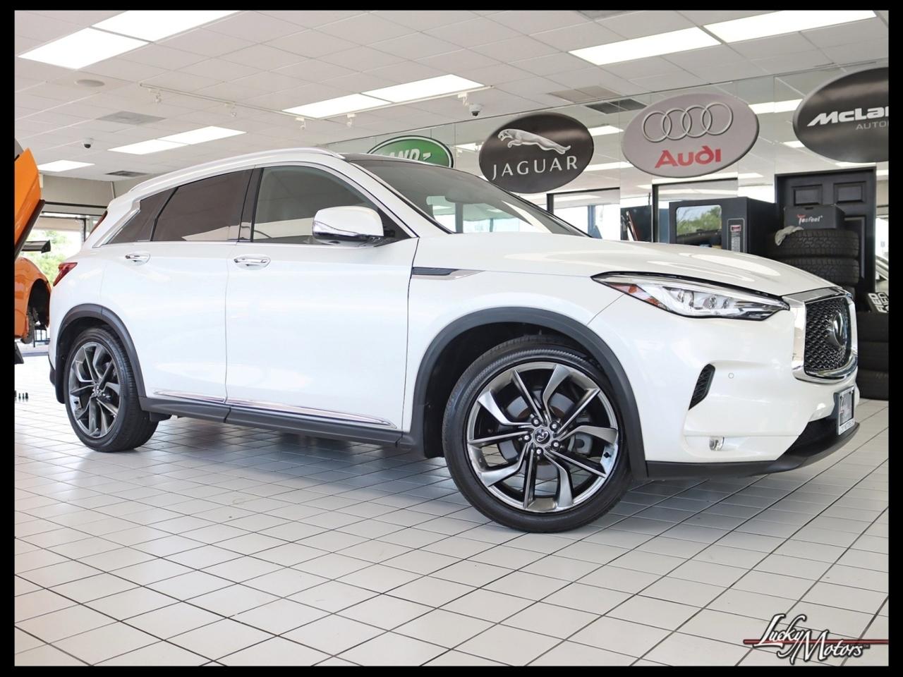 2019 INFINITI QX50 Essential AWD's photo