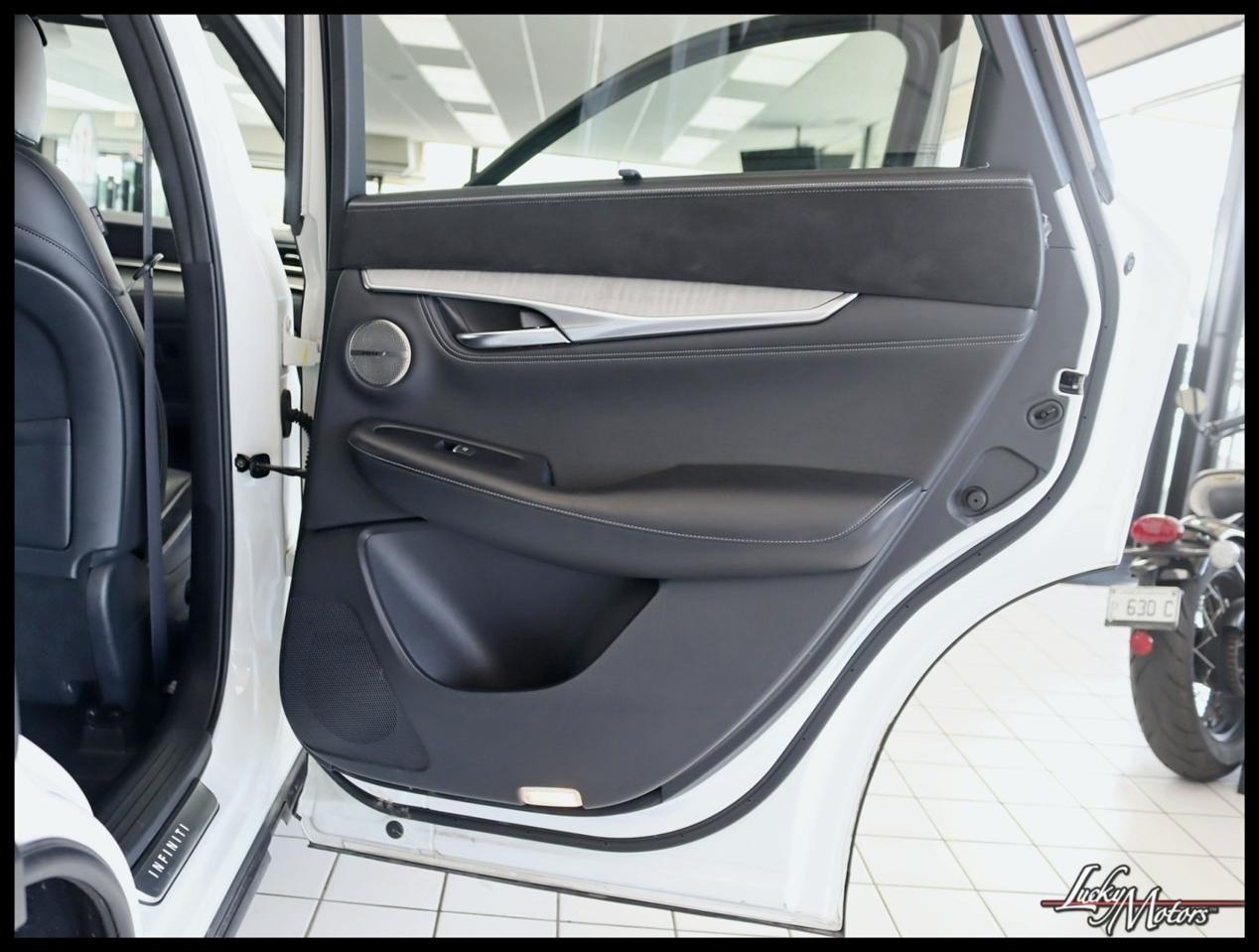 Infiniti QX50 ESSENTIAL AWD 2019