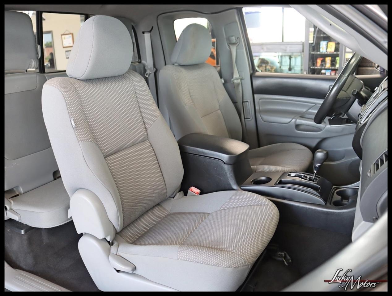 Toyota Tacoma Access Cab I4 4AT 2WD 2015