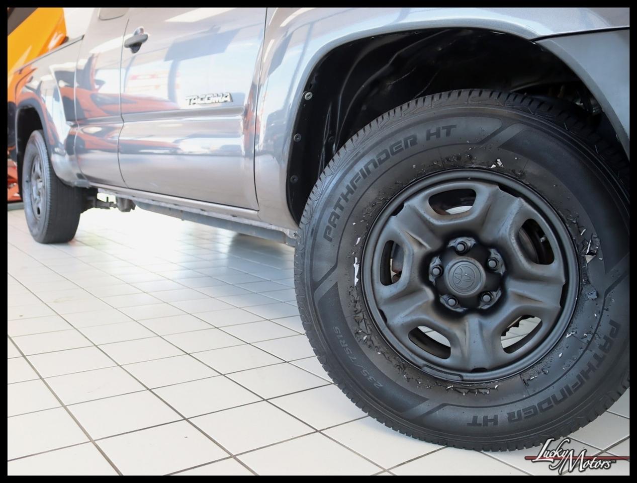 Toyota Tacoma Access Cab I4 4AT 2WD 2015
