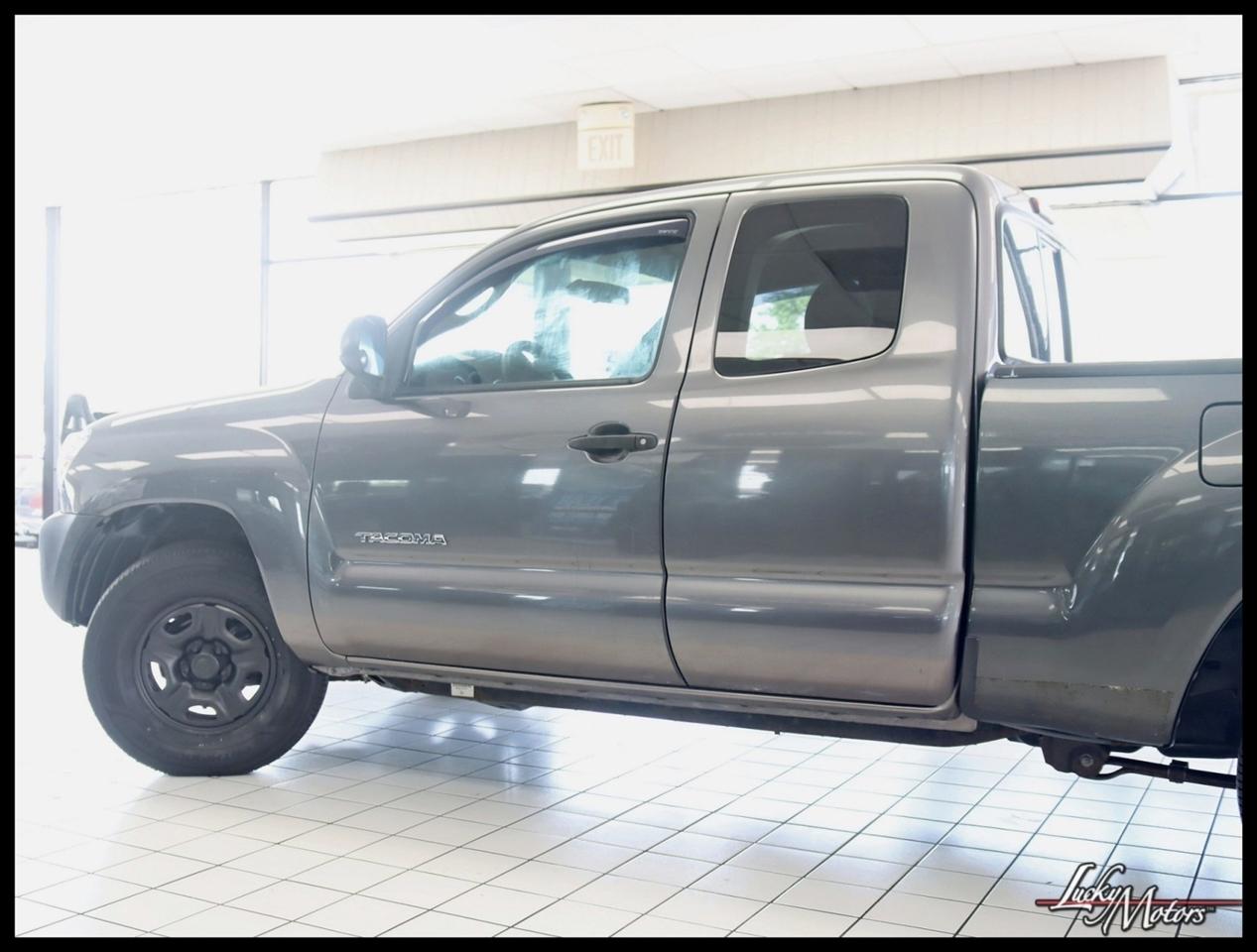 Toyota Tacoma Access Cab I4 4AT 2WD 2015