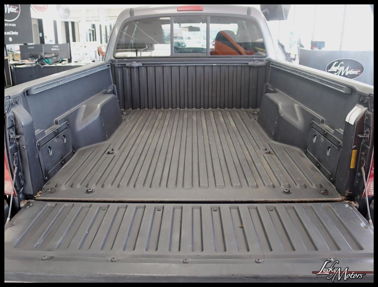 Toyota Tacoma Access Cab I4 4AT 2WD 2015