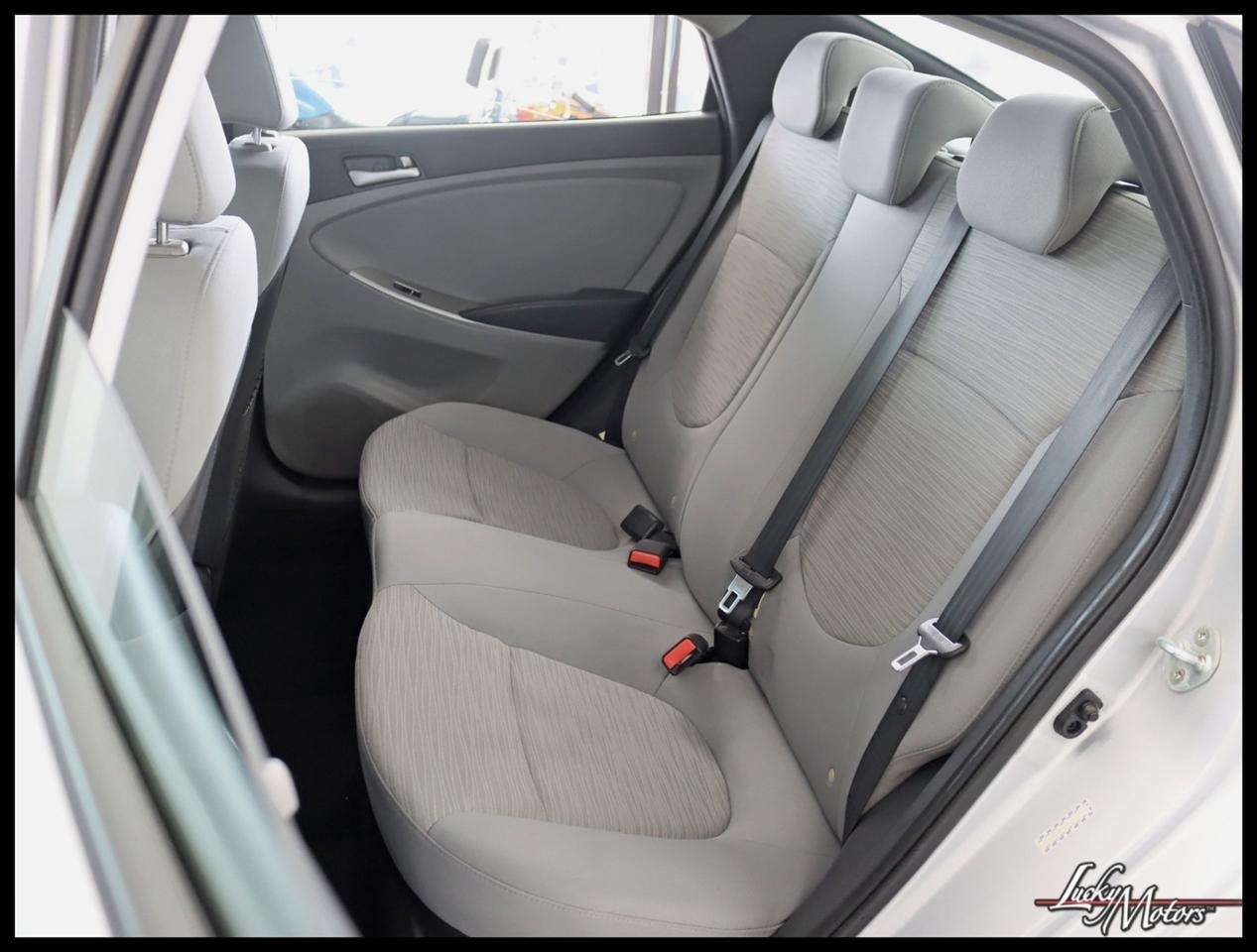 Hyundai Accent SE 4-Door 6A 2017
