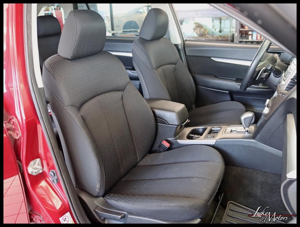Subaru Outback 2.5i 2012