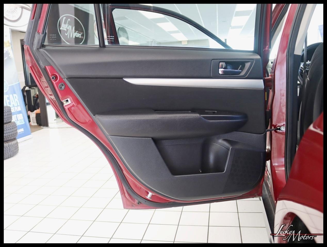 Subaru Outback 2.5i 2012