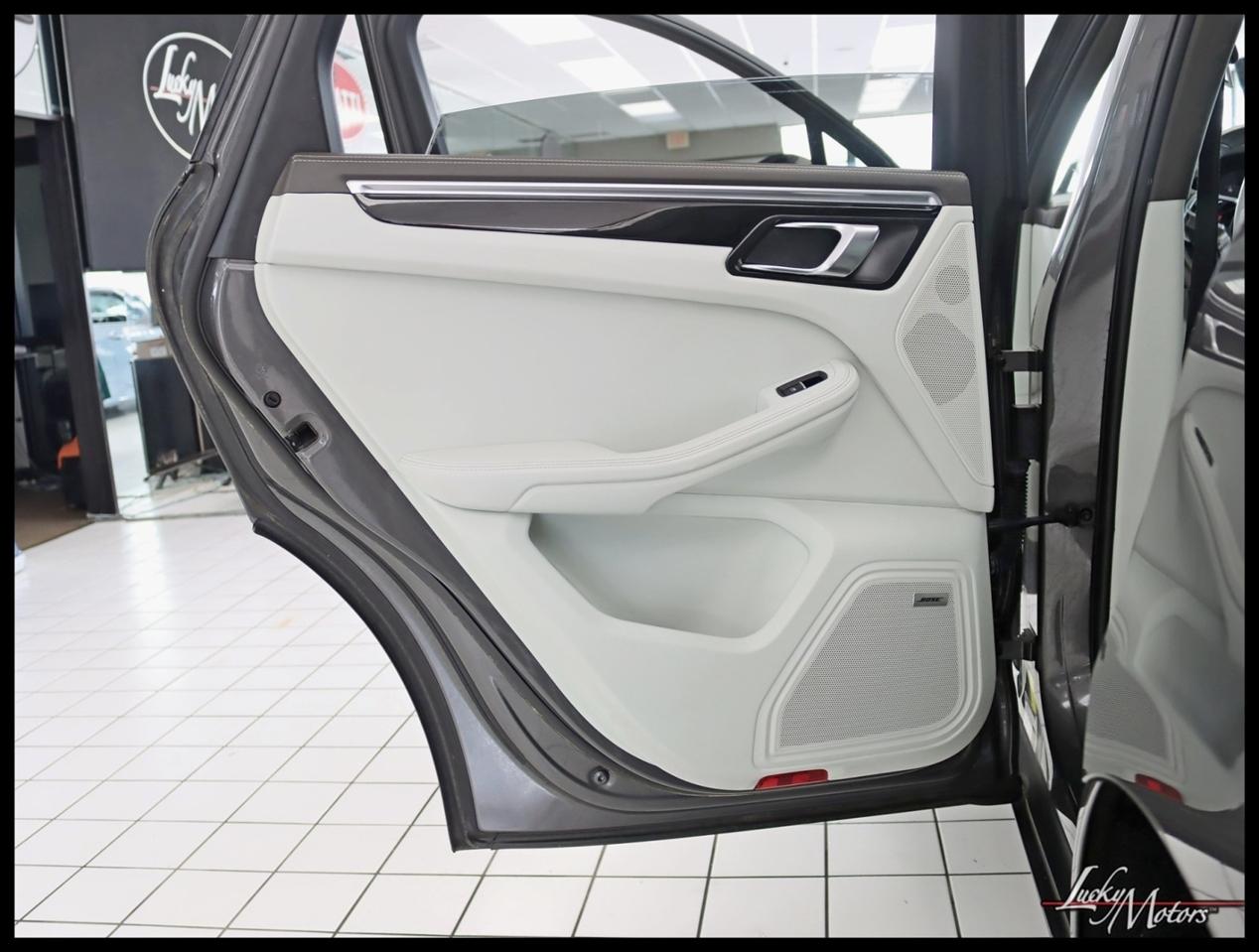Porsche Macan S 2016