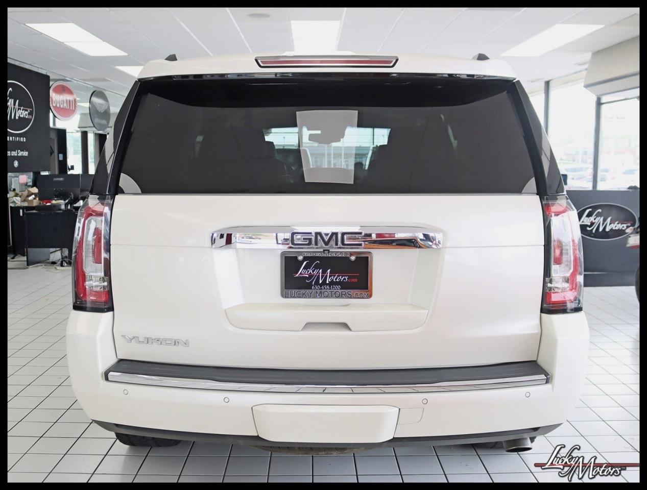 GMC Yukon Denali 4WD 2015