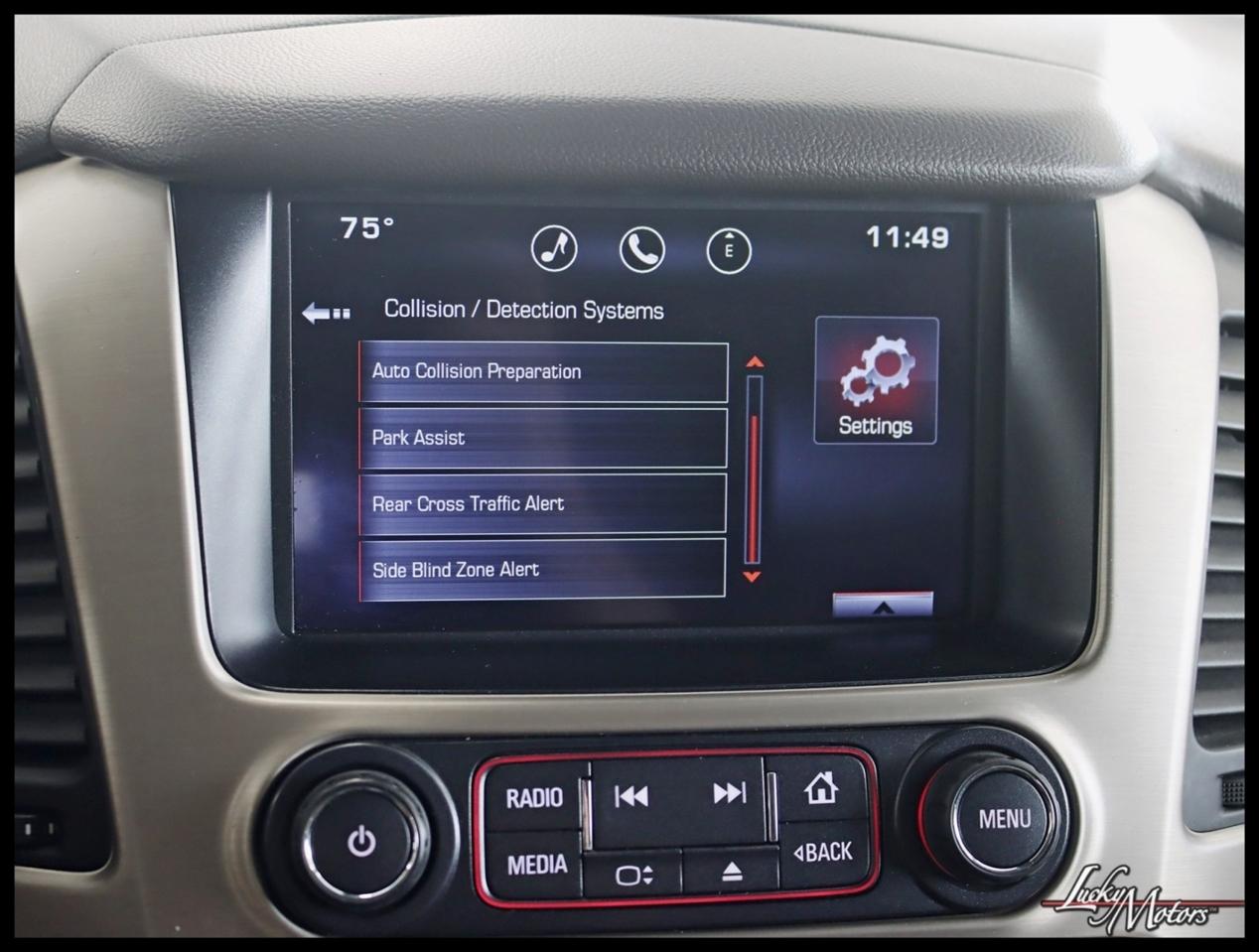 GMC Yukon Denali 4WD 2015