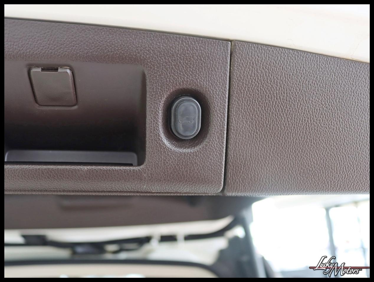 GMC Yukon Denali 4WD 2015