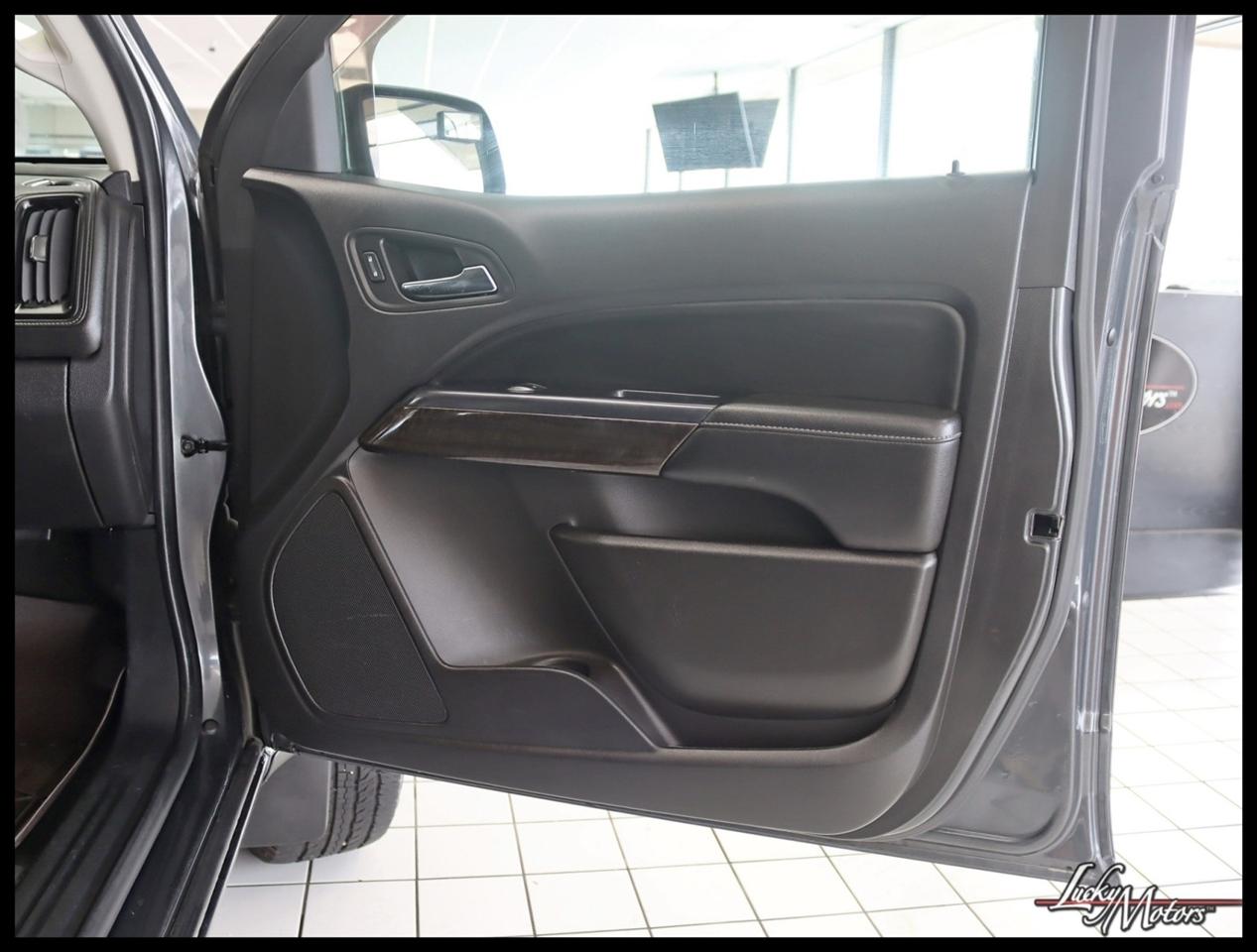 GMC Canyon SLE Crew Cab 4WD 2016