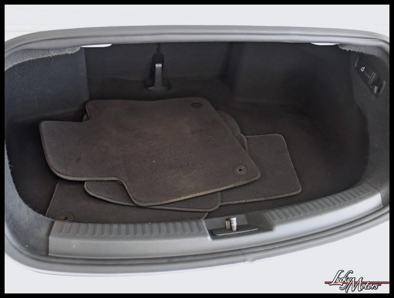 Volkswagen Beetle 2.5L Convertible 2014