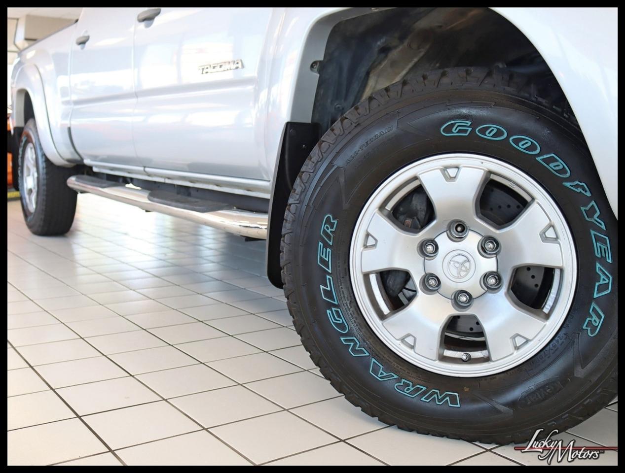 Toyota Tacoma Double Cab Long Bed V6 Auto 4WD 2006