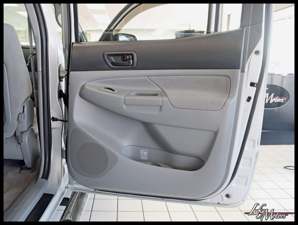 Toyota Tacoma Double Cab Long Bed V6 Auto 4WD 2006