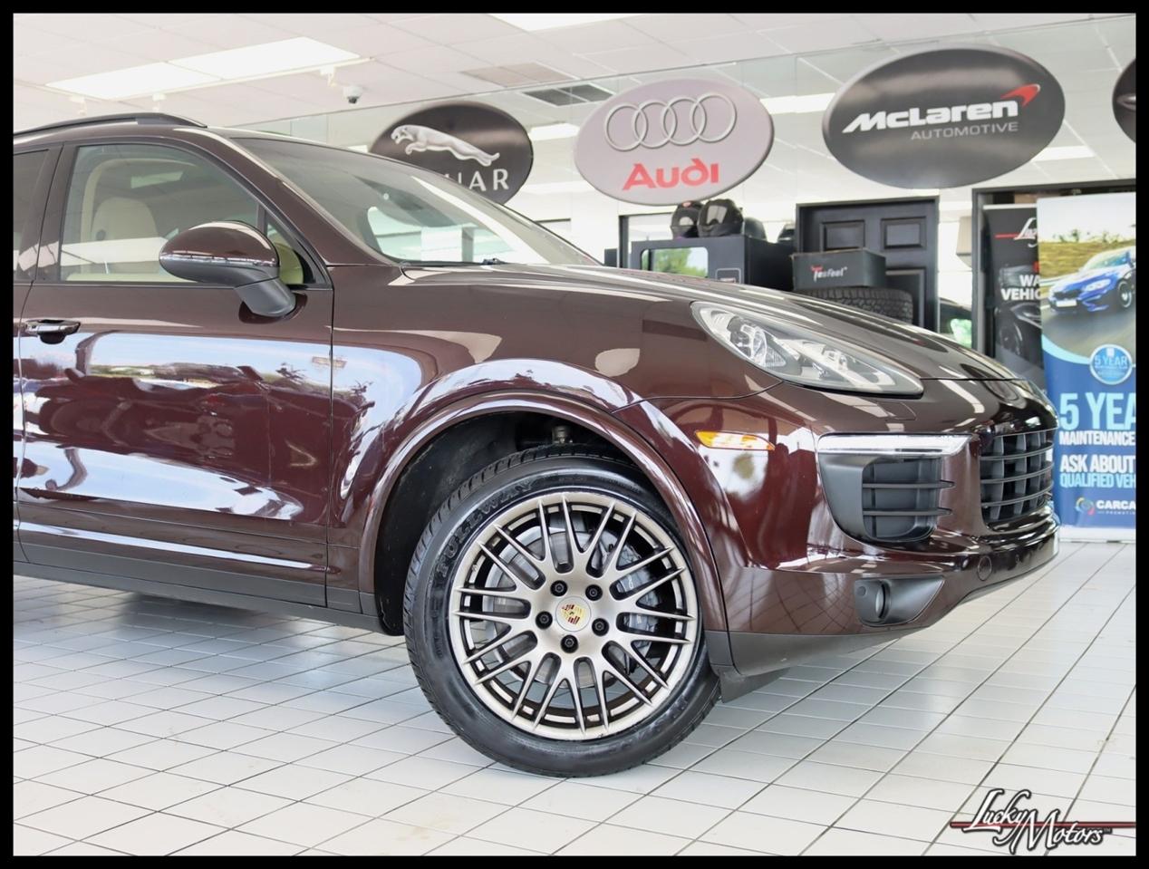 Porsche Cayenne Base 2017