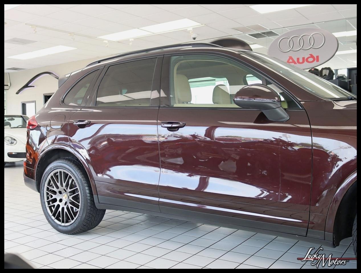 Porsche Cayenne Base 2017