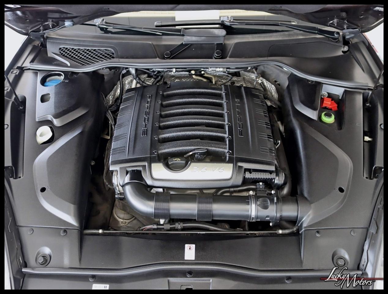 Porsche Cayenne Base 2017