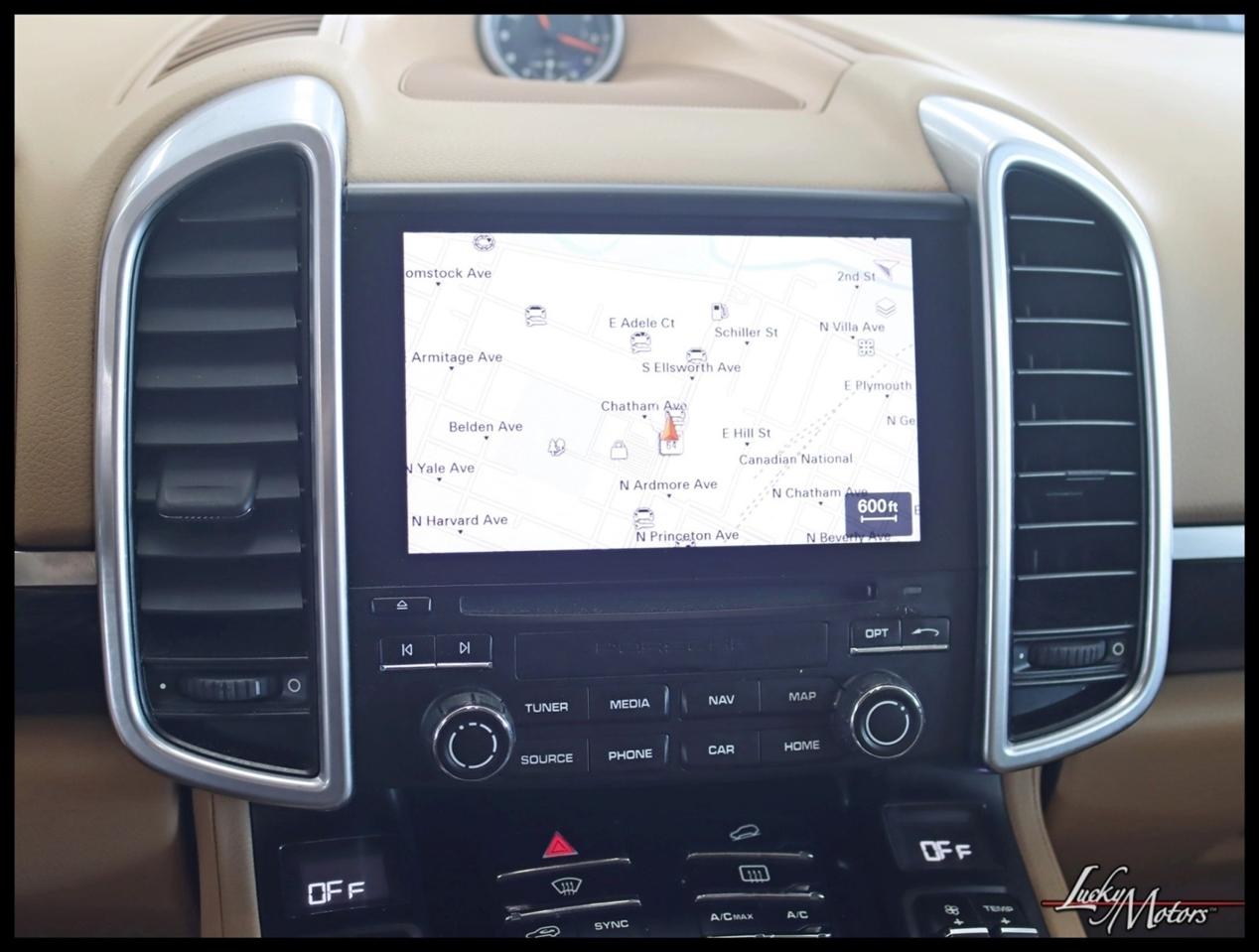 Porsche Cayenne Base 2017