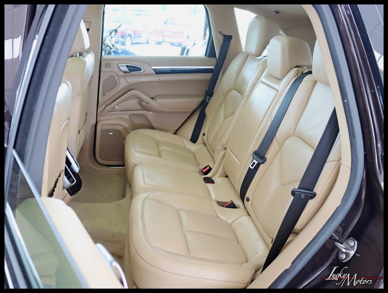 Porsche Cayenne Base 2017