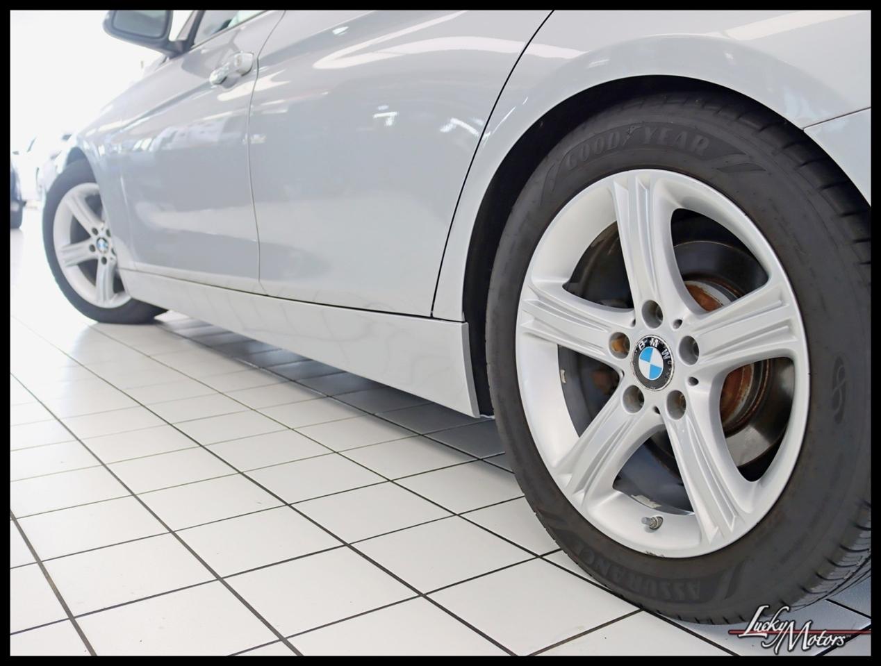 BMW 3-Series 328i xDrive Sedan 2013