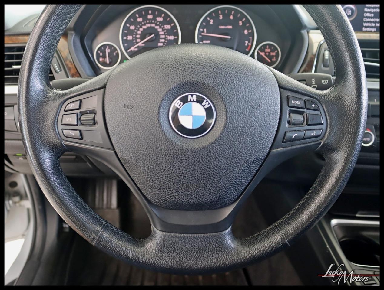 BMW 3-Series 328i xDrive Sedan 2013