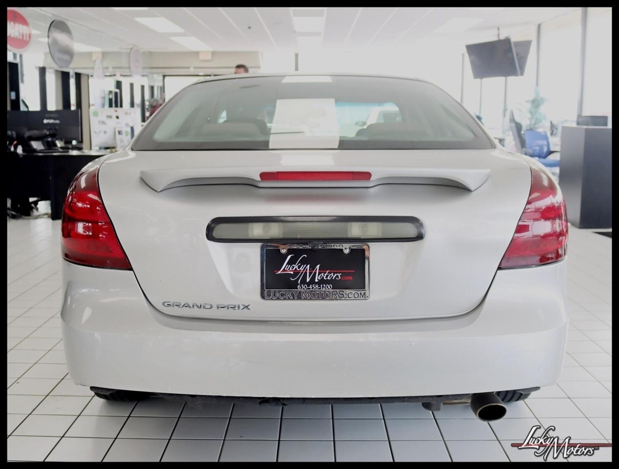 Pontiac Grand Prix Base 2006