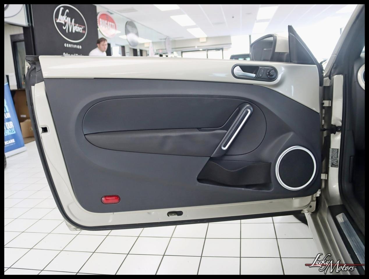 Volkswagen Beetle 2.5L 2013