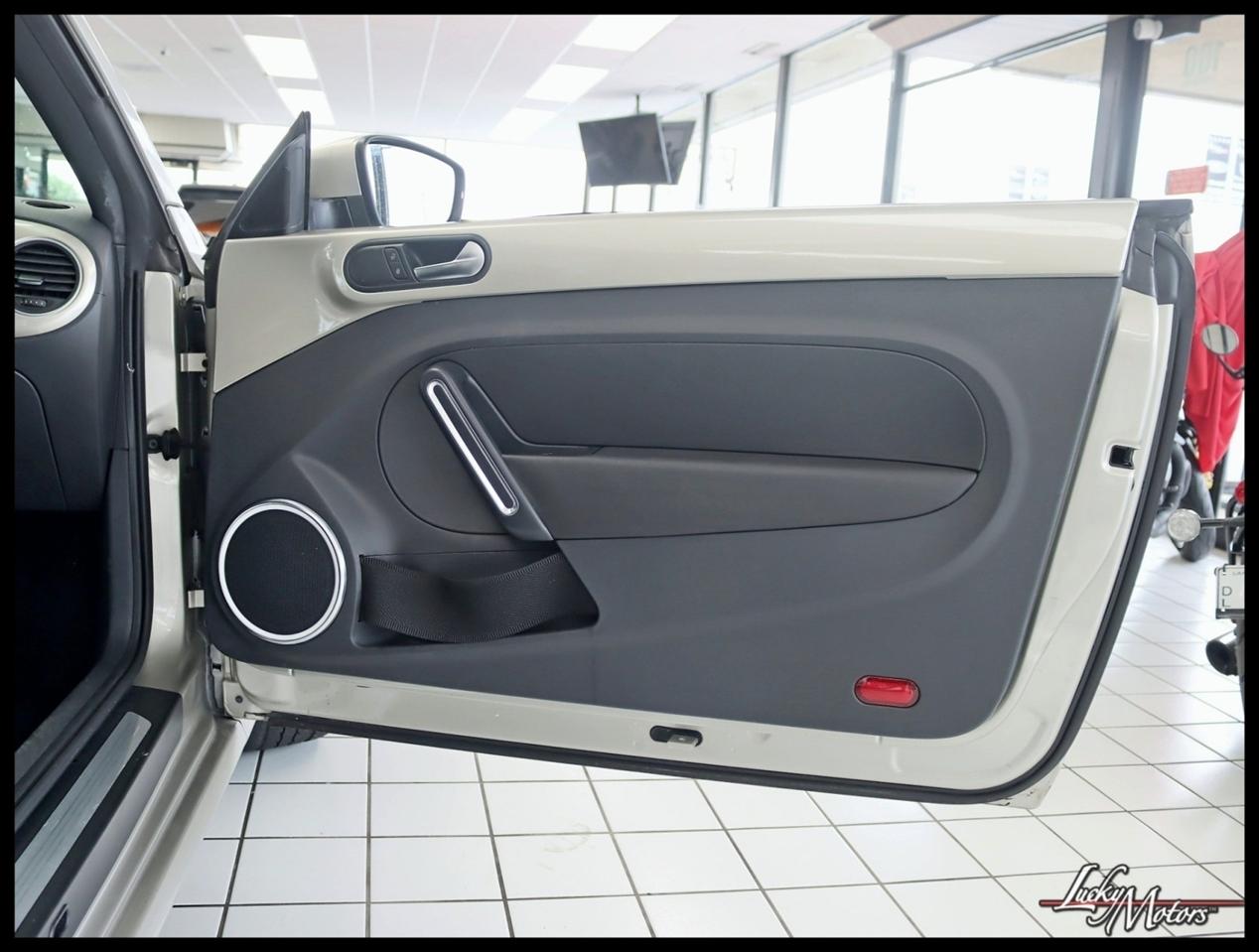 Volkswagen Beetle 2.5L 2013