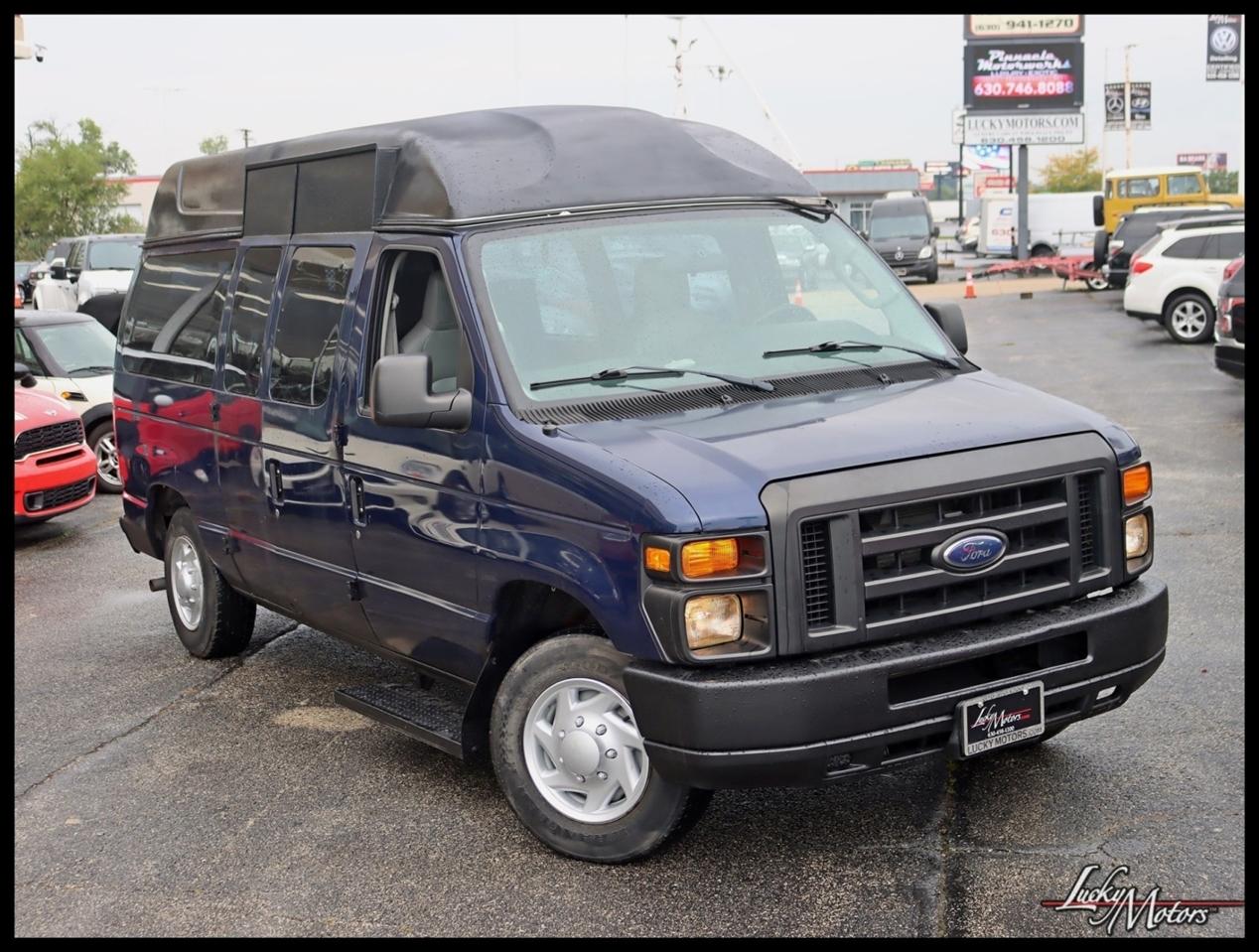 Ford Econoline E-150 2011