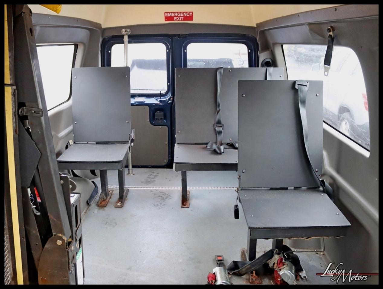 Ford Econoline E-150 2011
