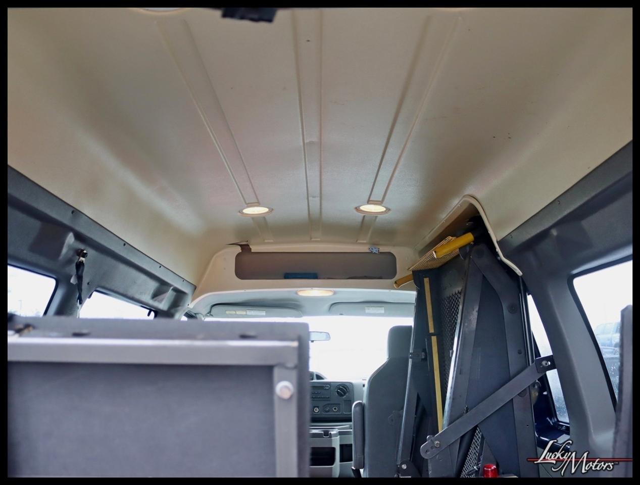 Ford Econoline E-150 2011