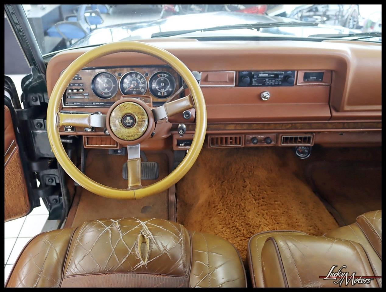 Jeep Grand Wagoneer Limited 1984