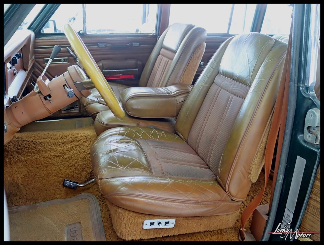 Jeep Grand Wagoneer Limited 1984