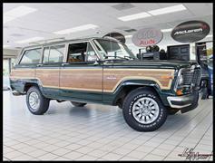 1984 Jeep Grand Wagoneer 