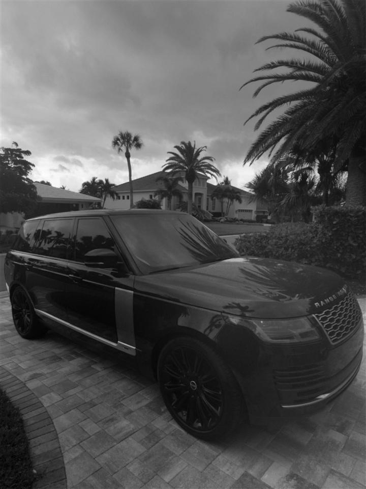 Land Rover Range Rover Supercharged LWB 2019
