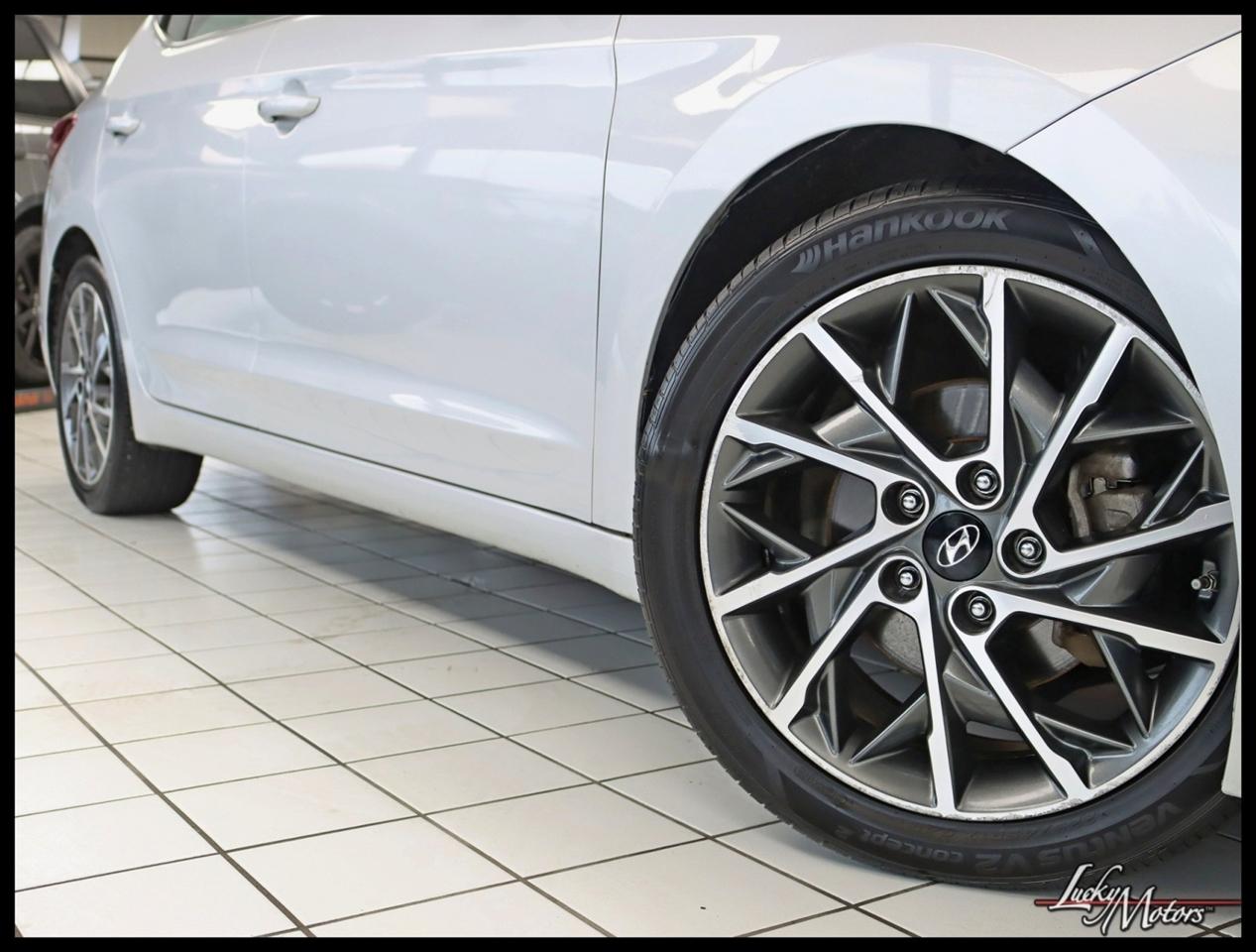 Hyundai Elantra Limited 2020