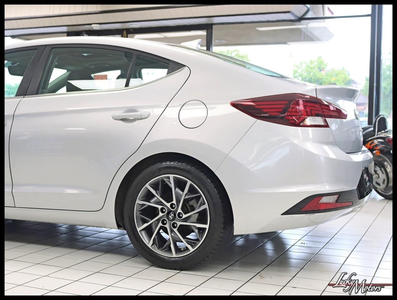 Hyundai Elantra Limited 2020