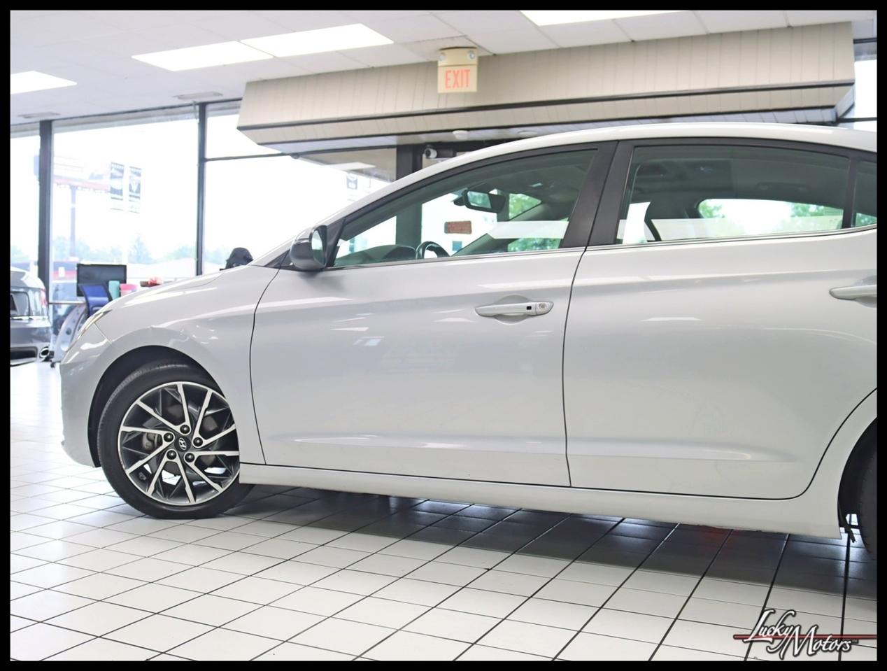 Hyundai Elantra Limited 2020